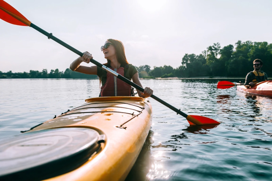 Paddle Into the Moment